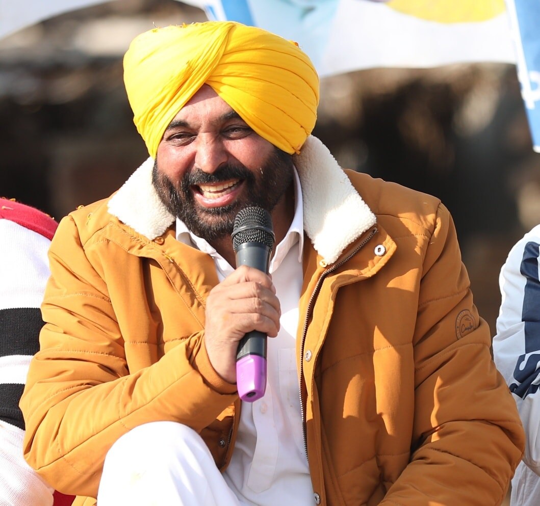 Bhagwant Mann Profile:  స్టాండప్ కమెడియన్  నుంచి సీఎంగా స్టాండింగ్  వరకూ ! పంజాబ్ హీరో భగవంత్ మన్ !