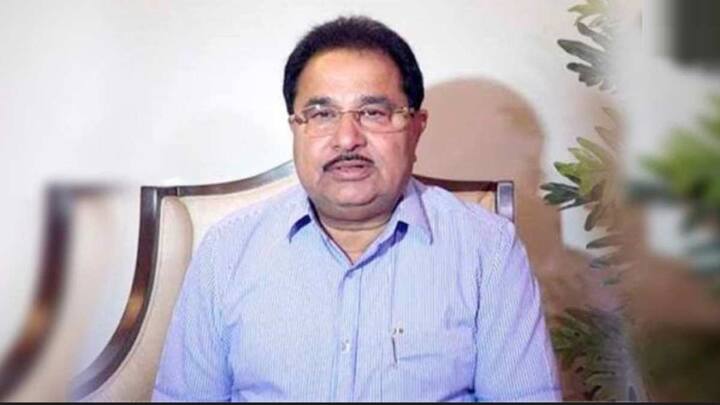 ਪੰਜਾਬ ਦੇ ਡਿਪਟੀ ਸੀਐਮ ਓਪੀ ਸੋਨੀ ਵੀ ਹਾਰ ਗਏ ਹਨ, ਉਨ੍ਹਾਂ ਨੂੰ ਅੰਮ੍ਰਿਤਸਰ ਕੇਂਦਰੀ ਸੀਟ ਤੋਂ ਆਮ ਆਦਮੀ ਪਾਰਟੀ ਦੇ ਡਾਕਟਰ ਅਜੇ ਗੁਪਤਾ ਤੋਂ ਕਰਾਰੀ ਹਾਰ ਮਿਲੀ ਹੈ।