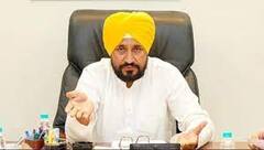 Punjab Election Results 2022: चन्नी से लेकर सिद्धू तक, पंजाब में अपनी सीटों पर पीछे चल रहे ये दिग्गज नेता