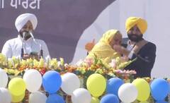 Punjab Election Result 2022: પુત્રની જીત પર ભગવંત માનના માતા ભાવુક થયા, સ્ટેજ પર જ ગળે લાગ્યા, જુઓ તસવીરો