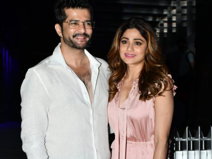 Shamita Shetty Denies Her Breakup Rumours With Raqesh Bapat, Says ‘No Truth In This’ Shamita Shetty Denies Her Breakup Rumours With Raqesh Bapat, Says ‘No Truth In This’ Shamita Shetty Denies Her Breakup Rumours With Raqesh Bapat, Says ‘No Truth In This’