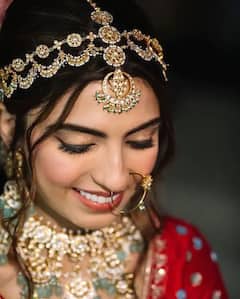 લગ્નમાં માંગ ટીકો બદલી દે છે આપનું સમગ્ર લૂક, રાજપૂતીથી માંડીને ટ્રાય કરો આ ડિઝાઇન