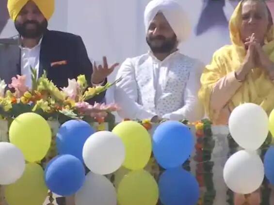 ਆਪ ਆਗੂ ਨੇ ਕਿਹਾ ਕਿ ਅਸੀਂ ਲੋਕ ਸੇਵਕ ਹਾਂ, ਅਸੀਂ ਜਨਤਾ ਦੀ ਸੇਵਾ ਕਰਨੀ ਹੈ, ਪਹਿਲਾਂ ਪੰਜਾਬ ਵੱਡੀ-ਵੱਡੀ ਥਾਵਾਂ ਤੋਂ ਚੱਲਦਾ ਸੀ, ਹੁਣ ਪਿੰਡਾਂ ਅਤੇ ਖੇਤਾਂ ਤੋਂ ਚੱਲੇਗਾ।