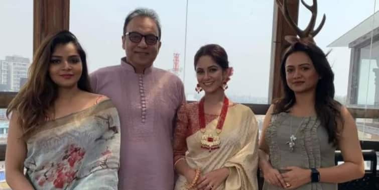 New Bengali Movie: Arindam Sil new movie ishkaboner bibi muhurat done trina saha to debut in films New Bengali Movie: অরিন্দম শীলের হাত ধরে বড়পর্দায় তৃণা সাহা, আসছে 'ইস্কাবনের বিবি'