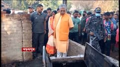 Kharagpur: ভোররাতে খড়গপুরে BJP অফিসে আগুন, অভিযুক্ত TMC | Bangla News