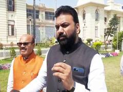 Bihar Arms License: बिहार में अब मुखिया रखेंगे हथियार, जानें किसे मिलेगा बंदूक के लिए लाइसेंस, पढ़ें महत्वपूर्ण बातें