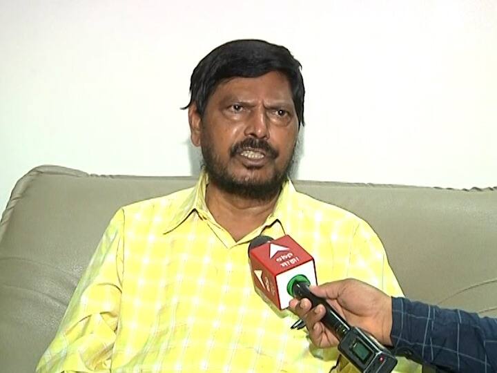 In other states, my party is stronger than Shiv Sena says RPI leader and Union Minister Ramdas Athawale Election Result 2022: इतर राज्यात माझा पक्ष शिवसेनेपेक्षा स्ट्राँग : रामदास आठवले