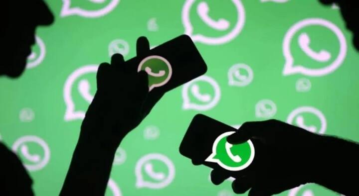 Google Chrome યૂઝર્સ આને પિન કરવાનુ હોય છે. જ્યારે કોઇ યૂઝર WhatsApp Webને યૂઝ કરો છો તો Code Verify એક્સ્ટેન્શન ઓટોમેટિકલી WhatsApp Web થી રિસીવ થનારા કૉડથી કમ્પ્રેસર કરી લે છે. આ હેશ (જે કૉડ માટે ફિંગરપ્રિન્ટની જેમ છે) ક્રિએટ કરે છે, પછી WhatsApp Web થી Cloudflareની સાથે શેર થનારા કૉડના હેશ કે ફિંગરપ્રિન્ટથી તેને મેચ કરે છે.