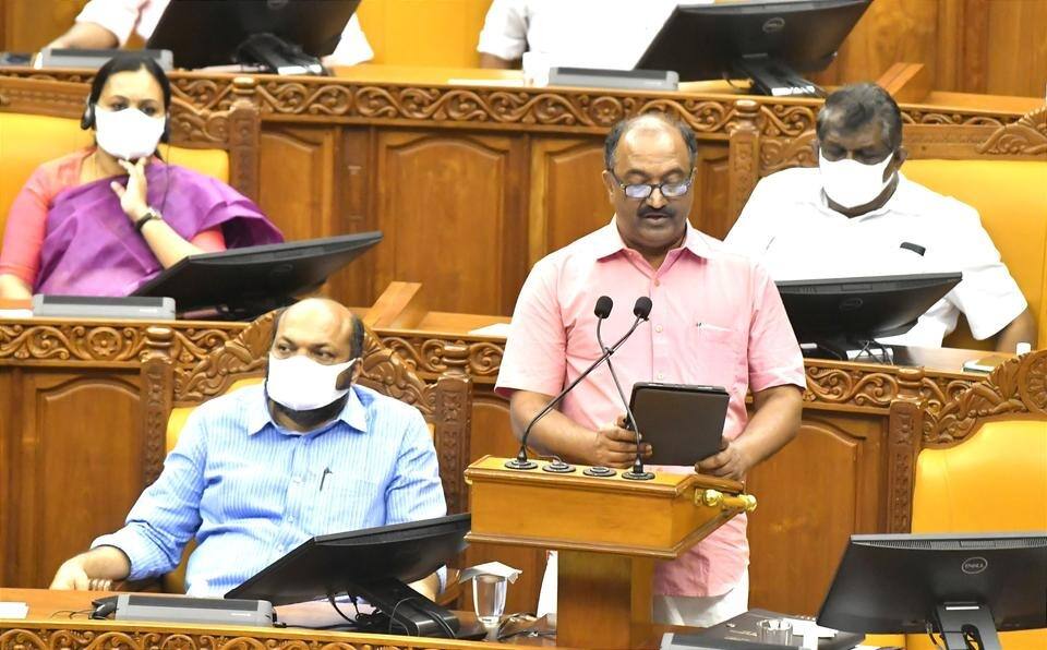 Kerala Budget 2022: 5G, वर्क फ्रॉम होम आणि IT पार्क..., केरळच्या अर्थसंकल्पातील 10 प्रमुख मुद्दे Kerala Budget 2022 Top 10 Highlights key points of kerala work from home it 5G Kerala Budget 2022: 5G, वर्क फ्रॉम होम आणि IT पार्क..., केरळच्या अर्थसंकल्पातील 10 प्रमुख मुद्दे