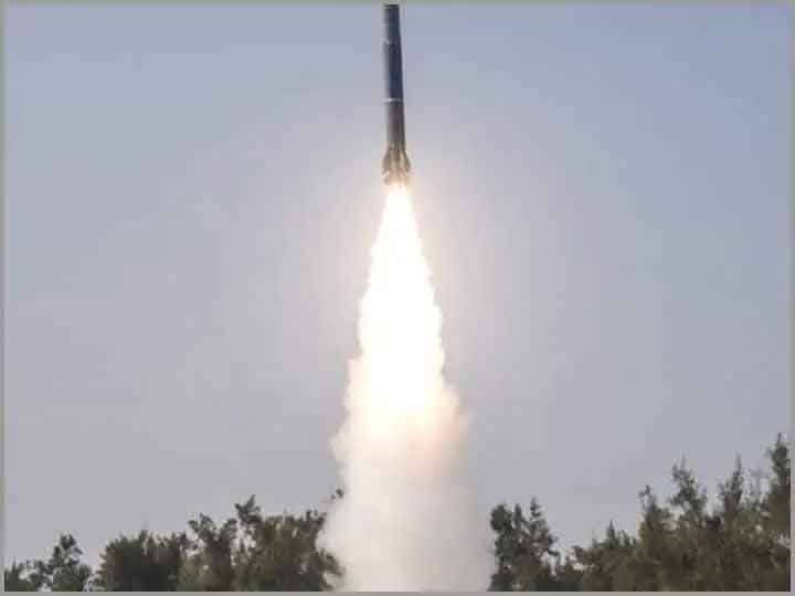 Indian supersonic object dropped in Pakistan Imran government summoned the in-charge of the Indian embassy पाकिस्तान में गिरा इंडियन सुपरसोनिक ऑब्जेक्ट, इमरान सरकार ने भारतीय दूतावास के प्रभारी को किया तलब