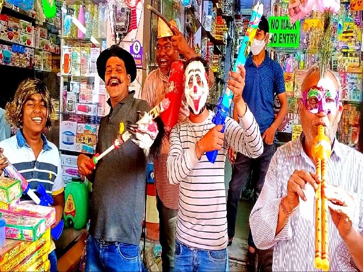 Holi 2022: राजस्थान में 2 साल बाद बिना प्रतिबंधों के मनााई जाएगी होली, लोगों में दिख रहा है गजब का उत्साह 