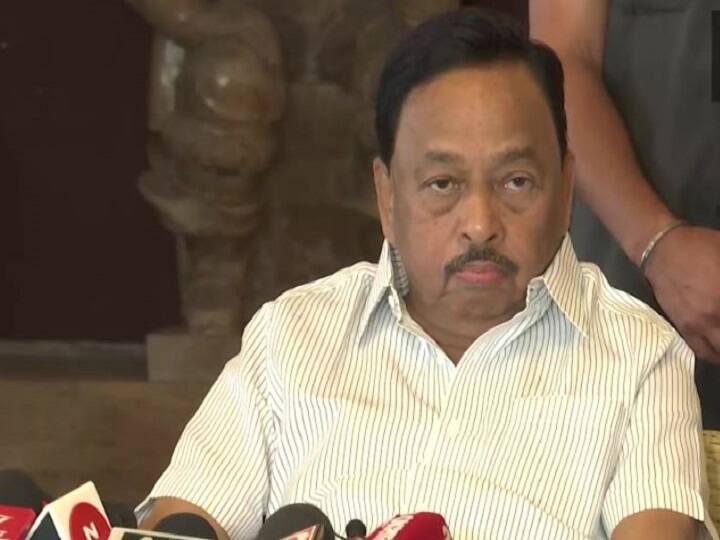 BMC asks Union minister Narayan Rane to remove unauthorised construction at his Juhu bungalow 15 दिन में बंगले से हटाएं अवैध निर्माण नहीं तो...केंद्रीय मंत्री नारायण राणे को BMC का नोटिस