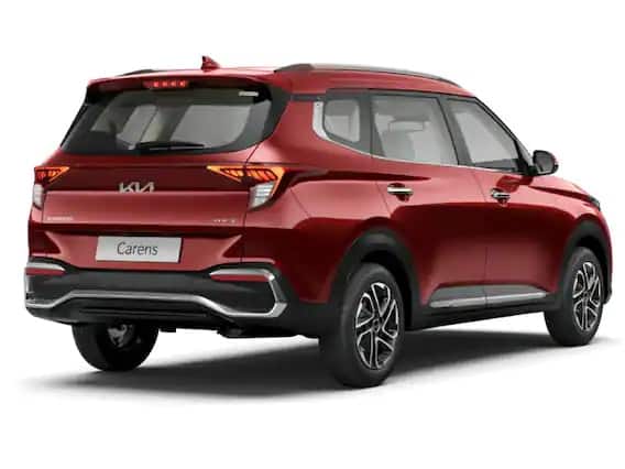 માર્કેટમાં કિયા કૈરેન્સની ટક્કર Maruti Suzuki XL6, Mahindra Marazzo, Toyota Innova Crysta અને Hyundai Alcazar જેવી કારો સાથે છે.