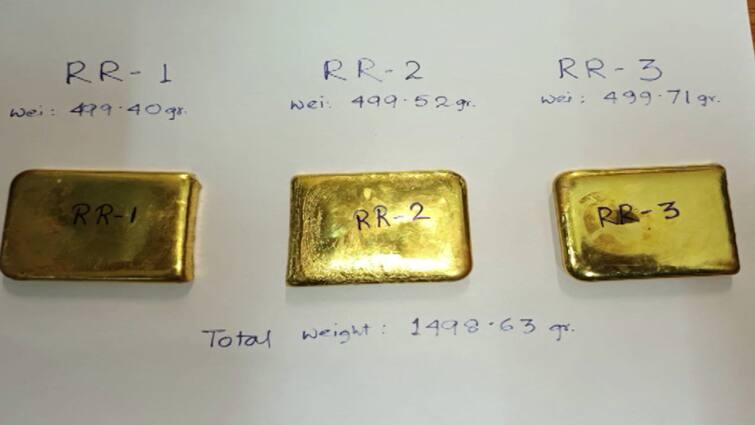 Attempt to smuggle gold ornaments from Bengal to Varanasi, 72 lakhs jewelry recovered from Howrah Bridge Gold Seized: বাংলা থেকে বারাণসীতে পাচারের চেষ্টা, হাওড়া ব্রিজের কাছ থেকে উদ্ধার ৮২ লক্ষের সোনা