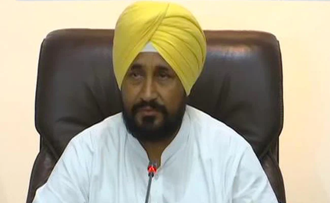 Breaking: CM ਚੰਨੀ ਨੇ ਬੁਲਾਈ ਮੀਟਿੰਗ, ਅੱਜ ਸਾਰੀ ਕੈਬਨਿਟ ਇਕੱਠੇ ਦੇ ਸਕਦੀ ਅਸਤੀਫਾ