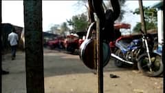 Bhatpara: নিয়মিত বেতন-সহ একাধিক দাবি, ভাটপাড়ায় জয়ী প্রার্থীদের ঘিরে বিক্ষোভ অস্থায়ী শ্রমিকদের | Bangla News