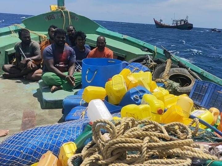 Coast Guard interrogates Kanyakumari fishermen in jail on Seychelles Island செஷல்ஸ் தீவில் சிறையில் உள்ள கன்னியாகுமரி மீனவர்களிடம் கடலோர காவல் படை விசாரணை