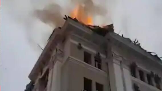 Russia Ukraine War: ইউক্রেনের একাধিক জায়গায় 'নিষিদ্ধ' ক্লাস্টার বোমা ফেলছে রাশিয়া, দাবি রাষ্ট্রপুঞ্জের।Bangla News