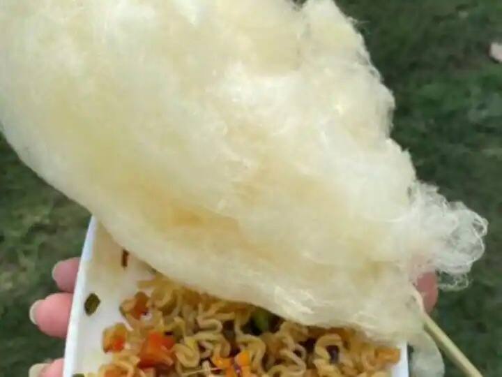 Viral Video woman makes maggi with cotton candy in viral video on social media Viral Video : बघावं ते नवलंच! महिलेने चक्क कॉटन कँडीपासून बनवली मॅगी..पाहा हा व्हिडीओ