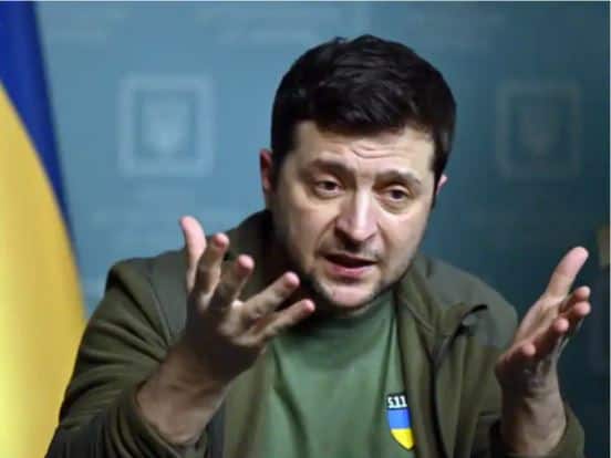 ukraine has started counter attack against russia said ukraine president Volodymyr Zelenskyy detail marathi news Russia Ukraine War: संघर्ष अजूनही सुरुच, युक्रेनकडून रशियाला प्रत्युत्तर देण्यास सुरुवात