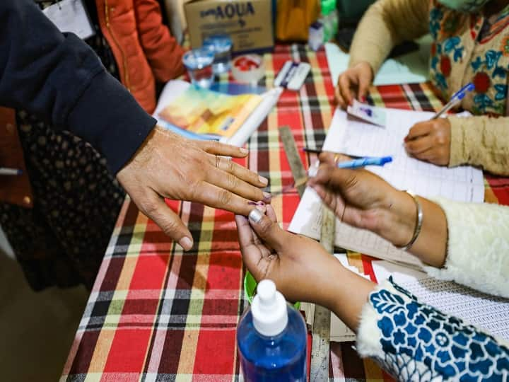 Punjab News Bhagwant Mann Sangrur Lok Sabha seat by election on June 23 read details Sangrur Bypoll: संगरूर लोकसभा सीट पर 23 जून को होगा उपचुनाव, भगवंत मान के इस्तीफे के बाद हुई है खाली