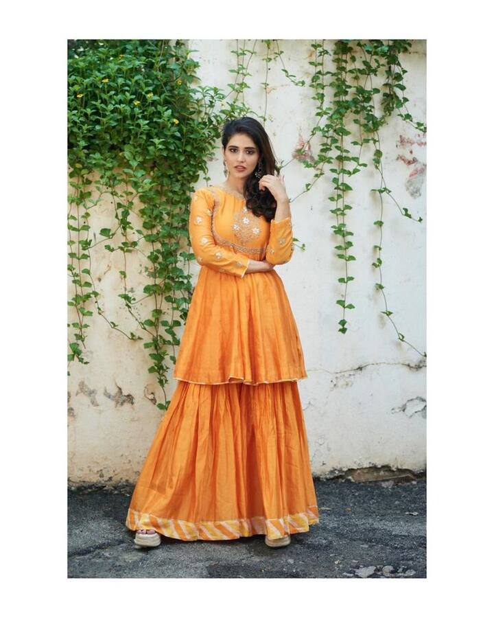 ఈ సినిమాల్లో ఆమె బరువుపై కొన్ని డైలాగ్స్ కూడా వినిపించాయి. (Courtesy : Priyanka Jawalkar Instagram)