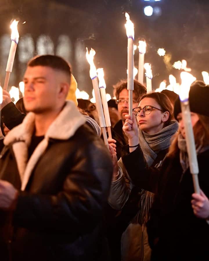 இந்நிலையில், உலக நாடுகள் ரஷ்யா - உக்ரைன் மோதல் குறித்து அவ்வப்போது கருத்து தெரிவித்து இந்த விவகாரத்தில் தலையிட்டு வருகின்றன.