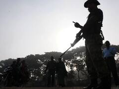 Chhattisgarh News: बीजापुर में मुठभेड़ के दौरान एक नक्सली ढेर, डीआरजी का जवान भी घायल