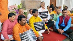 BJP MLAs: সাসপেনশন প্রত্যাহারের দাবি, রাজ্যপালকে চিঠি সাসপেন্ড হওয়া দুই বিজেপি বিধায়কের | Bangla News