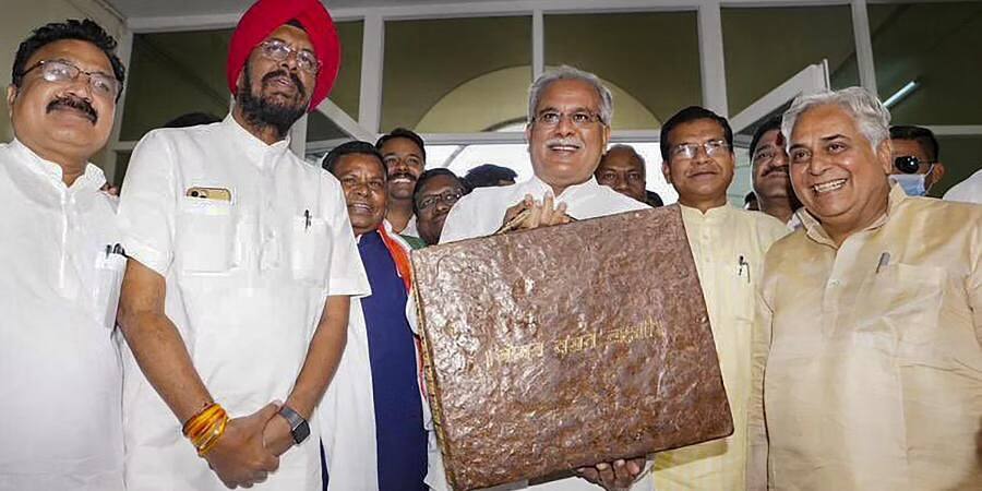 Chhattisgarh announces implementation of old pension scheme after Rajasthan રાજસ્થાન પછી બીજા કયા રાજ્યે જૂની પેન્શન સ્કીમ લાગુ કરવાની કરી જાહેરાત? જાણો વિગત