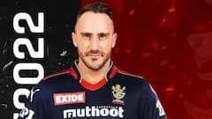 IPL 2022: কোহলির জায়গায় ফাফ ডুপ্লেসিসকে অধিনায়ক হিসেবে বেছে নিল আরসিবি