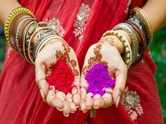 Holi 2022: होली पर ये उपाय करने से दूर हो जाती हैं विवाह संबंधी बाधाएं, तुरंत दिखता है असर 