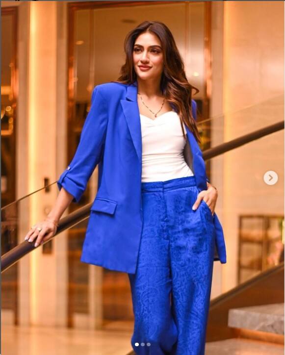 'মাস্টারমশাই আপনি কিন্তু কিছু দেখেননি', 'আতঙ্ক' ছবির এই সংলাপ এখনও যেন শিরদাঁড়া দিয়ে হিমেল স্ত্রোত বইয়ে দেয়। সেই সংলাপই এবার ছবির নাম। এই ছবির ঘটনাও একটি খুনের গল্পকে কেন্দ্র করে। এক ছাত্রের খুন দেখে ফেলেন মাস্টারমশাই। আর সেই খুনের সঙ্গে যে জড়িত, সে শুধু তাঁর ছাত্রই নন, তাঁর মেয়ের প্রেমিকও। পশ্চিমবঙ্গের বর্তমান রাজনৈতিক প্রেক্ষাপটে তৈরি হওয়া এই ছবিতে জুটি বাঁধতে দেখা যাবে যশ দাশগুপ্ত ও নুসরত জাহানকে (Nusrat Jahan)।