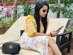 Navya Swamy Photos: ప్రేమ ప్రవచనాలు చెబుతున్న బుల్లితెర క్వీన్