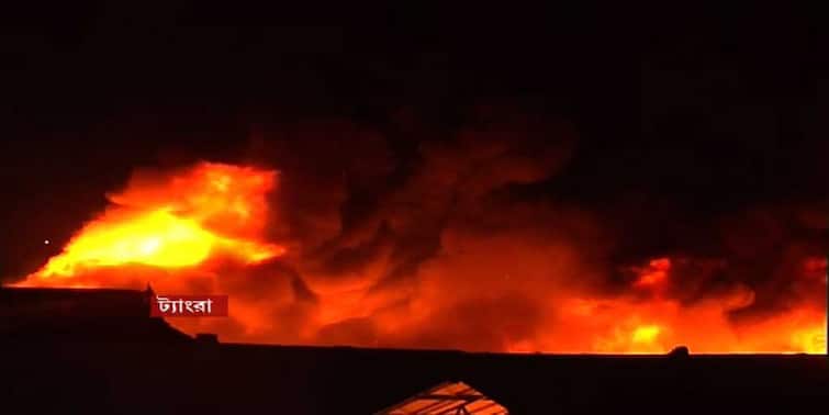 Kolkata Fire: Terrible fire in Tangra's leather warehouse Kolkata Fire: ট্যাংরায় চামড়ার গুদামে ভয়াবহ আগুন
