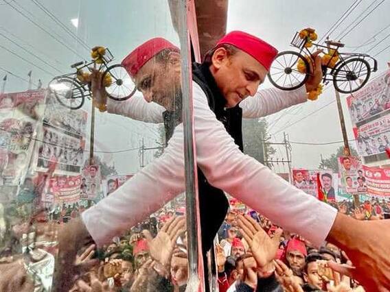 अखिलेश यादव यांचं Political Career