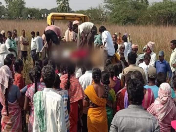 Warangal News : వరంగల్ జిల్లాలో విషాదం-ఒకే కుటుంబానికి చెందిన ముగ్గుర్ని ముంగేసిన చెరువు Warangal three family members accidently falls in pond died Warangal News : వరంగల్ జిల్లాలో విషాదం-ఒకే కుటుంబానికి చెందిన ముగ్గుర్ని ముంగేసిన చెరువు