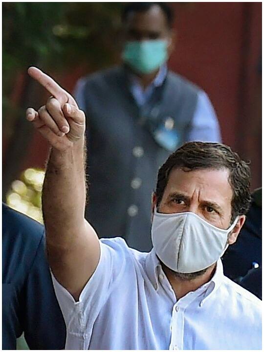 कांग्रेस के वरिष्ठ नेता गहलोत ने कहा कि आज के समय में राहुल गांधी देश के इकलौते नेता हैं, जो पूरे दमखम के साथ प्रधानमंत्री नरेंद्र मोदी का मुकाबला कर रहे हैं.