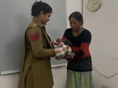 Delhi News: मां नहीं बन पाई तो अपनी गोद भरने के लिए चुरा लिया दूसरे का बच्चा, पुलिस ने की बड़ी कार्रवाई