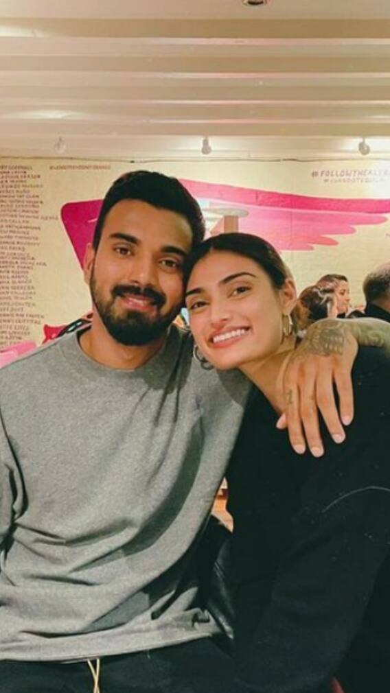 लुक और स्टाइल में सबको पीछे छोड़ती हैं केएल राहुल की पार्टनर अथिया शेट्टी