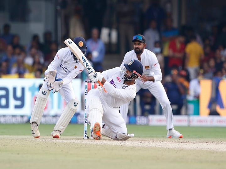 India Vs Sri Lanka: Rishabh Pant creates new history made fastest 50 for India in test, know details Rishabh Pant Record : कपिल देव यांचा 40 वर्षांपूर्वीचा रेकॉर्ड मोडला, पंतनं रचला इतिहास