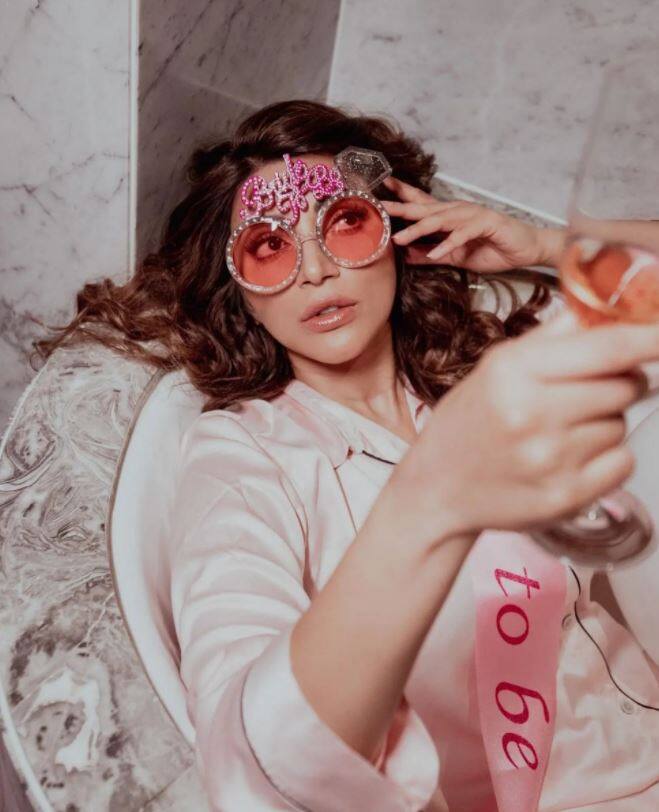 મુંબઇઃ ટીવી એક્ટ્રેસ શમા સિકંદર ટૂંક સમયમાં લગ્ન કરવા જઇ રહી છે. તે જેમ્સ મિલિરોન સાથે લગ્ન કરશે.