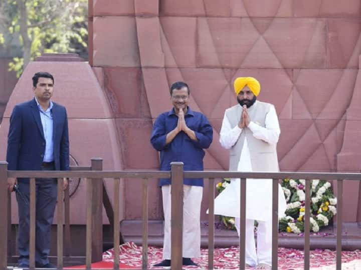 AAP Convener Arvind Kejriwal & Bhagwant Mann Hold Roadshow In Amritsar To Thank Voters AAP Convener Arvind Kejriwal & Bhagwant Mann Hold Roadshow In Amritsar To Thank Voters