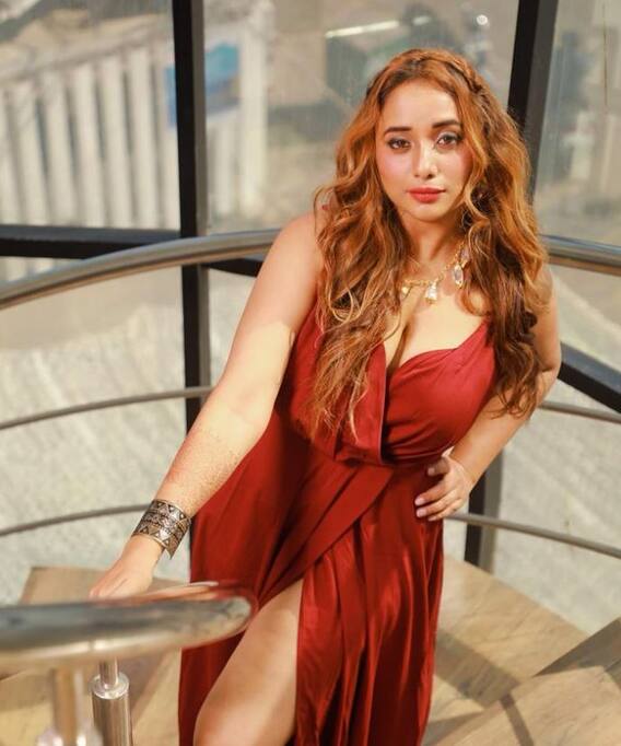 glamorous style of bhojpuri actress rani chatterjee photos viral