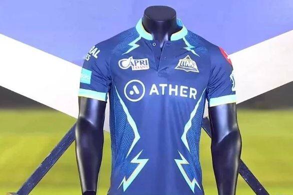 Gujarat Titans official jersey ahead of new season IPL 2022: Gujarat Titans ની પ્રથમ આઈપીએલ જર્સીને હાર્દિક પંડ્યાએ  કરી લોન્ચ