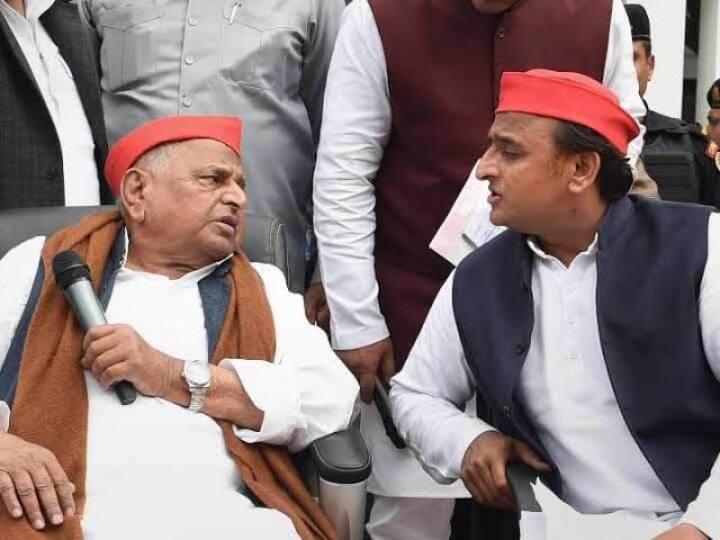 Uttar Pradesh Election 2022Mulayam Singh Yadav meets SP Leader and son Akhilesh Yadav in lucknow ANN UP Election 2022: लखनऊ में अखिलेश से मिले मुलायम सिंह यादव, कहा- आप बहुत अच्छा लड़े