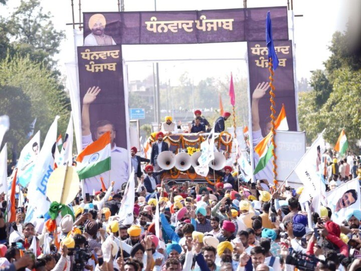 Punjab News: अमृतसर में सीएम केजरीवाल और भगवंत मान ने किया जोरदार रोड शो, लाखों की संख्या में जुटे लोग