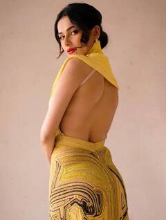 અનુપમા છોડતા જ બદલાઇ ગયો માલવિકાનો અંદાજ, બેકલેસ આઉટફિટમાં કરાવ્યું સિઝલિંગ ફોટોશૂટ