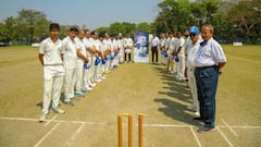 Murtaza Lodhgar: প্রয়াত মুর্তজার স্মৃতিতে অভাবী ক্রিকেটারদের হাতে তুলে দেওয়া হবে ক্রিকেট কিট