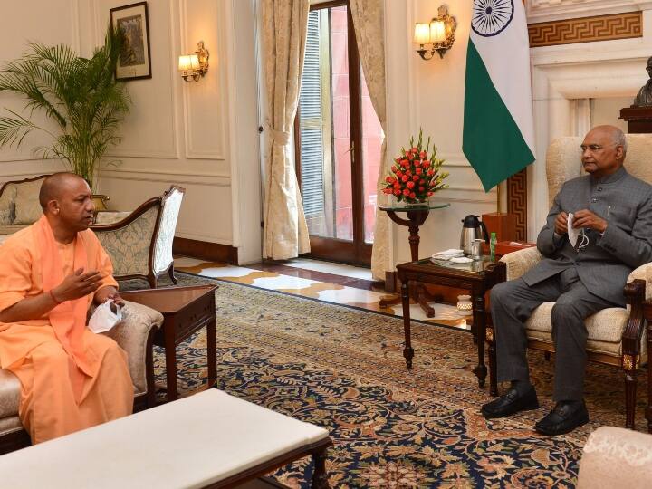 Yogi adityanath meets president ram nath kovind nitin gadkari & BJP leaders in his delhi visit यूपी फतह के बाद सीएम योगी आदित्यनाथ के दिल्ली दौरे का आज दूसरा दिन, राष्ट्रपति रामनाथ कोविंद और नितिन गडकरी से मिले